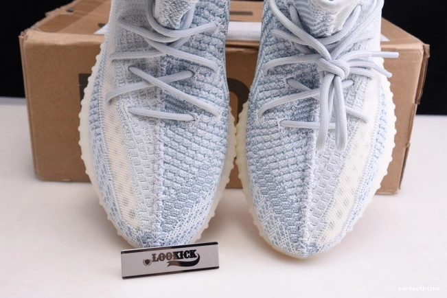 White Yeezy Cloud FW3043 350 Adidas V2 Boost 0710